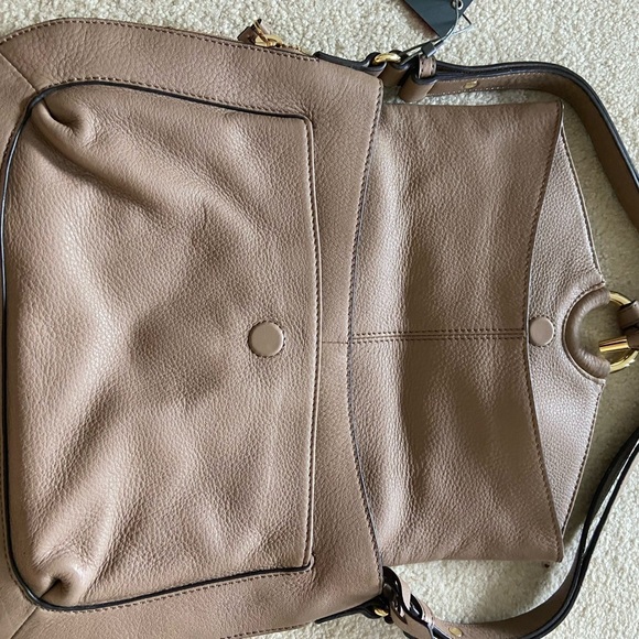 Vince Camuto Adina genuine leather Handbag, NWT in color Cashmere - Picture 10 of 11